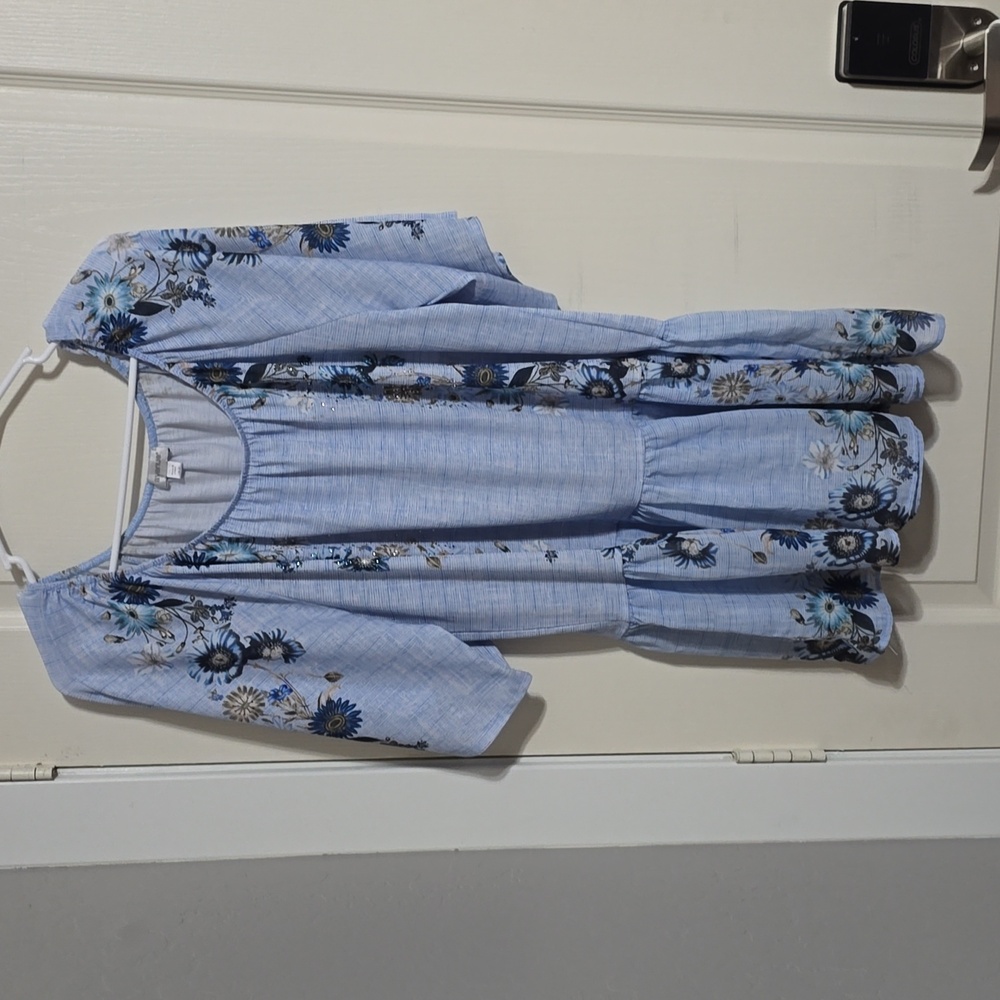 EUC Avenue 18/20 drop waisted blouse